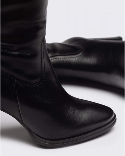 WND 1182-400 BLACK LEATHER
