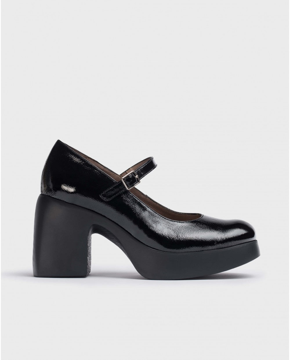 WND 0180-250 BLACK PAT MJ
