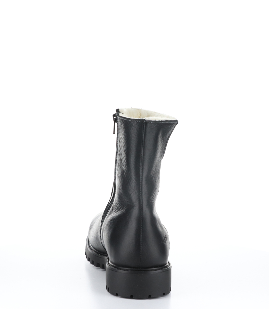 BCM Derek-300 Black Leather WP