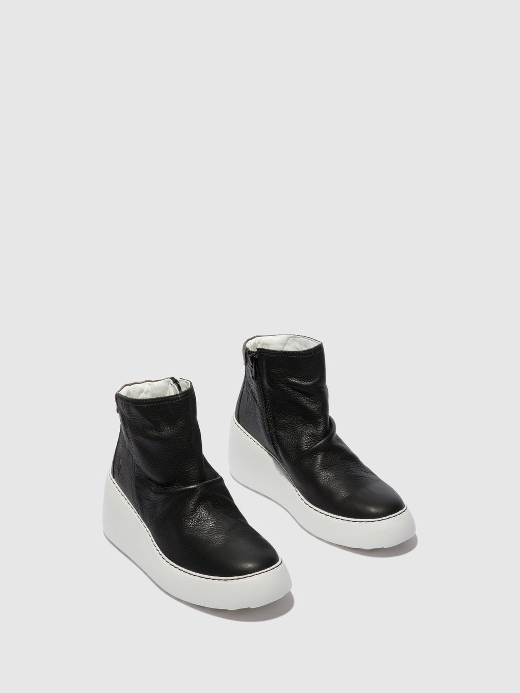 FLY Dabe461-325 Black Leather