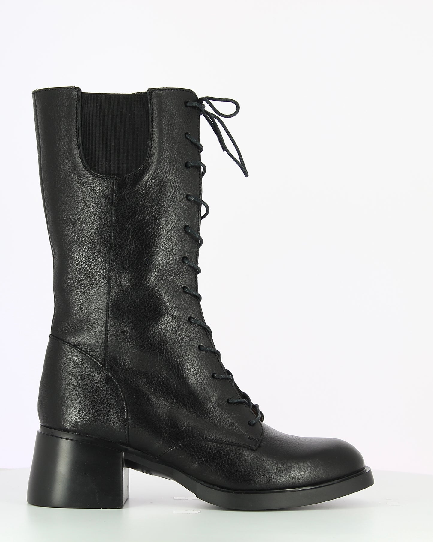 WND 1160-320 Black Vachetta
