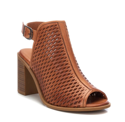 CAR 334-180 Camel Heel