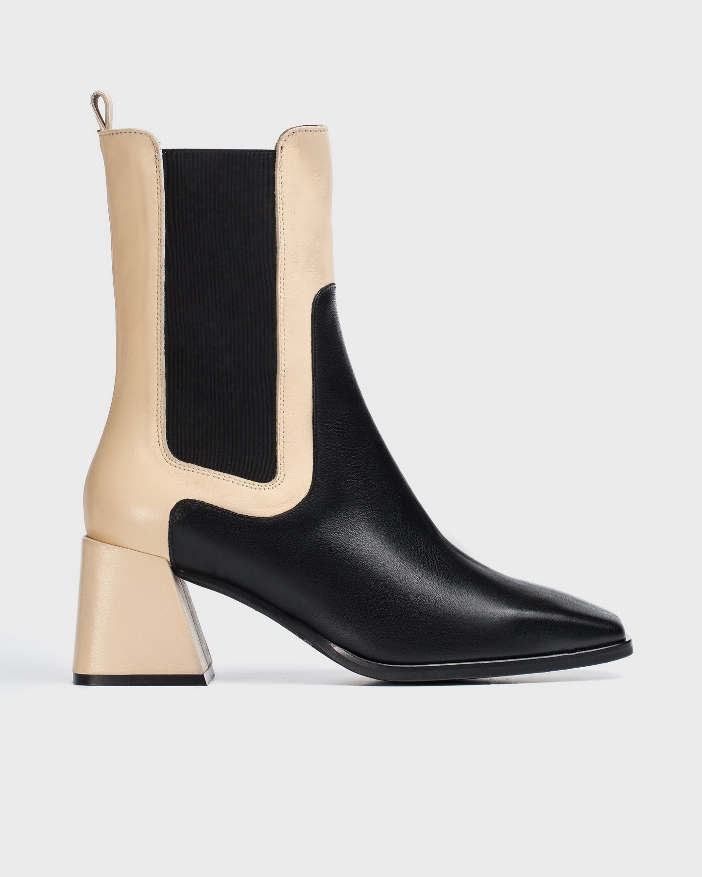 WND 1159-320 Black Cream Chelsea boot