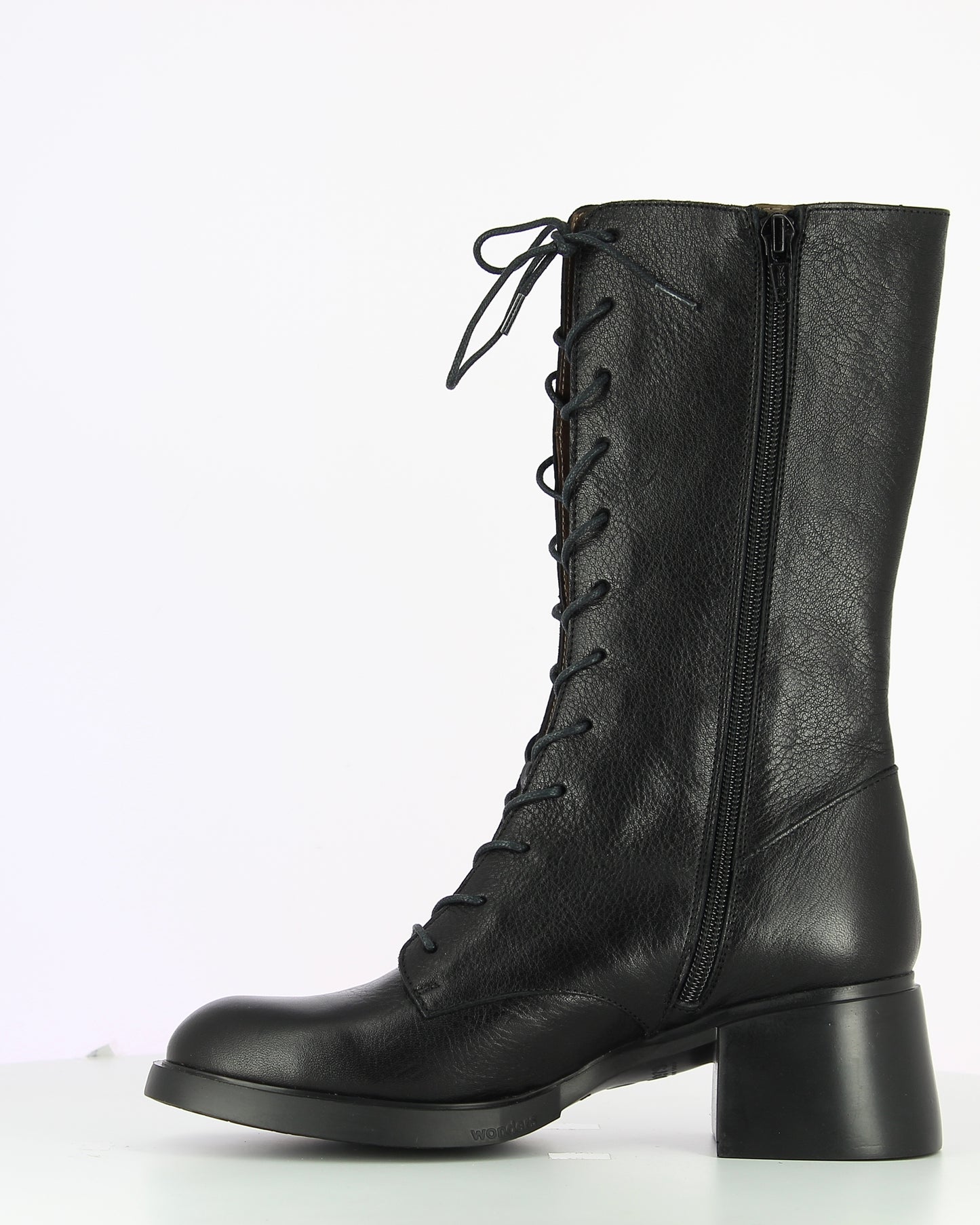 WND 1160-320 Black Vachetta