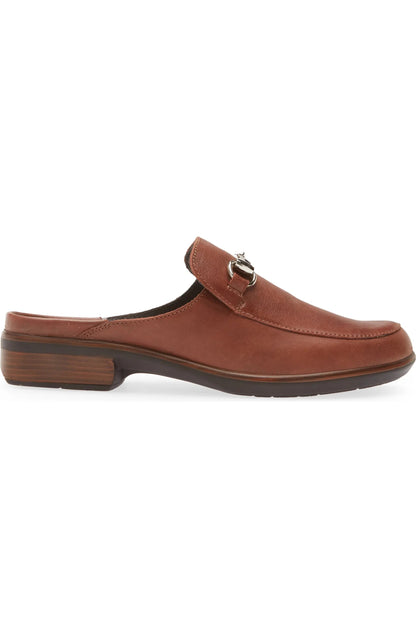 Naot Halny Chestnut
