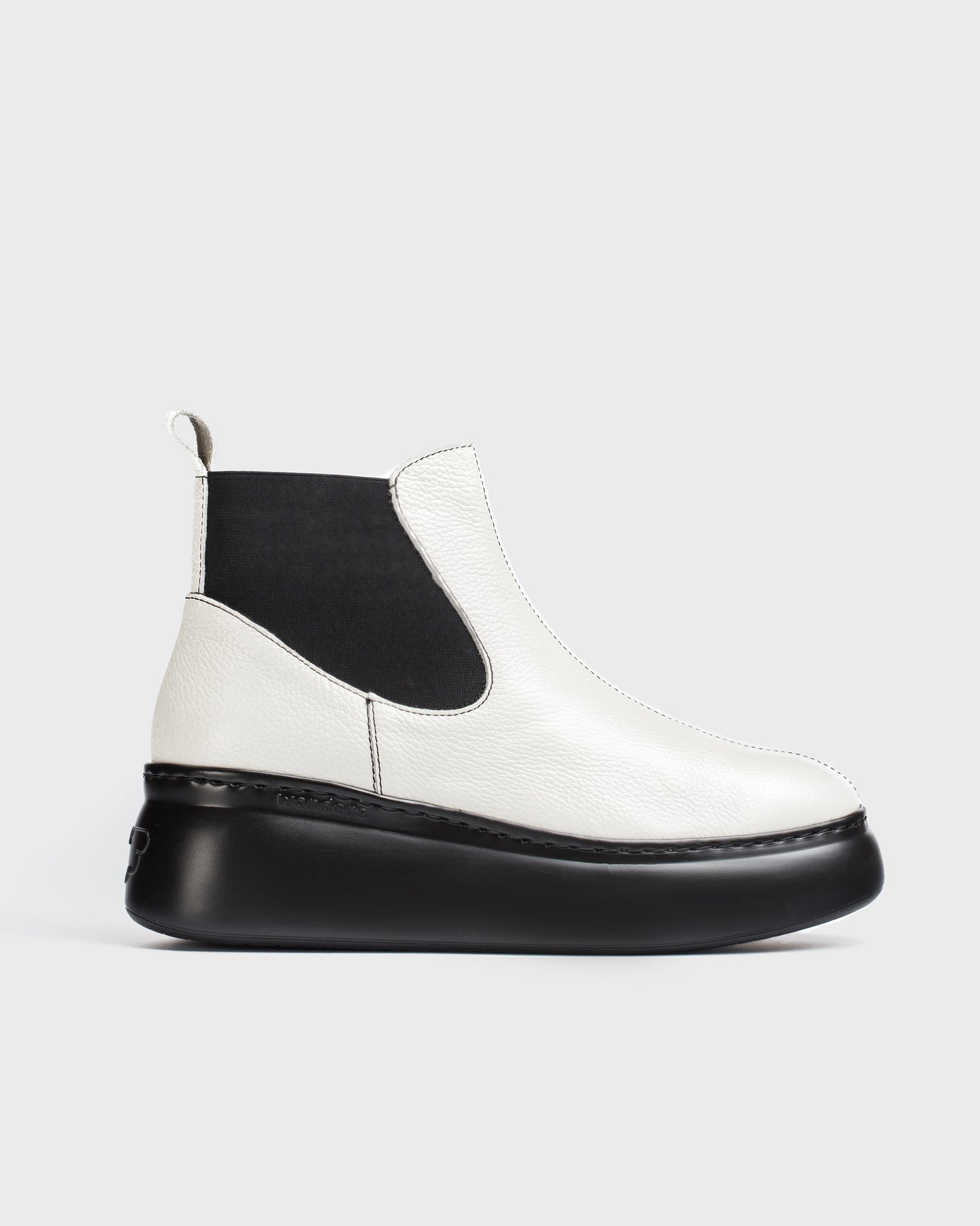 WND 5155-260 Milk Chelsea boot
